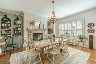 Welcome home to this beautifully designed residence offering - photo 19