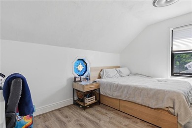 Welcome home to this charming Colonial in the heart of - photo 19