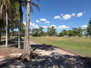 Golf Course Living w/ Comfort & Style! Well-maintained - photo 23