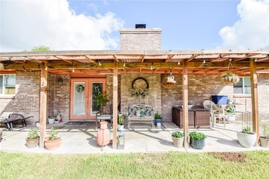 PRICE IMPROVEMENT!! Welcome home to this beautiful 3-bedroom - photo 24