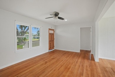 Welcome to 1049 Defforest Drive, a beautifully updated home - photo 4