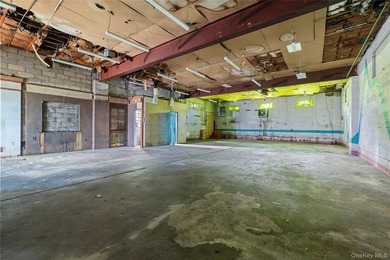 Great Industrial/Business/Commercial Building. One story - photo 25