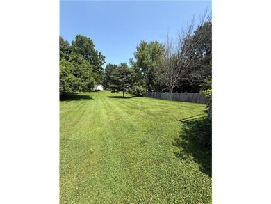 Welcome to this charming 3-bedroom, 1-bath ranch, perfectly - photo 27