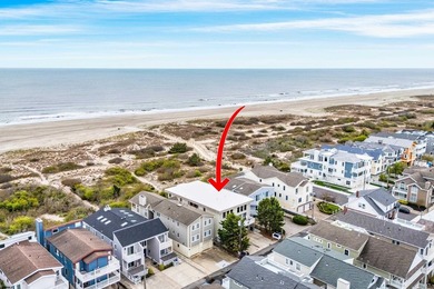 Beautifully updated 4-bedroom, 2.5-bath BEACHFRONT Townhouse - photo 35