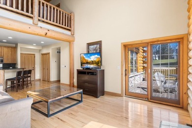 Unit 10 - Expansive Living with Golf Course Views With 2,410 sq - photo 14