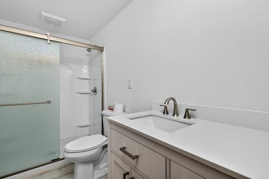 Enjoy carefree Northwoods living in this cozy 2-bedroom, 1-bath - photo 15