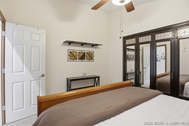 Welcome to your perfect lakeside escape! This beautifully - photo 18