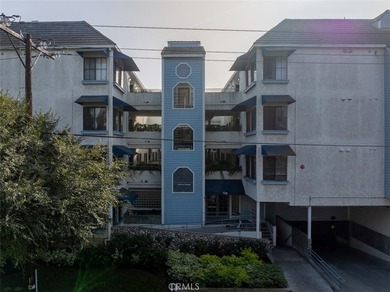 Welcome Home to 720 W 4th St #110, a very rare one bedroom, one - photo 19