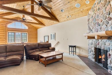 Unit 10 - Expansive Living with Golf Course Views With 2,410 sq - photo 20
