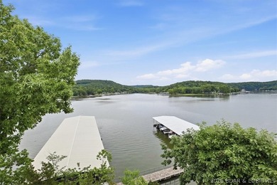 Welcome to your perfect lakeside escape! This beautifully - photo 25