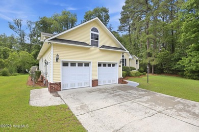 A prized find offering privacy, comfort, and a refined lifestyle - photo 3