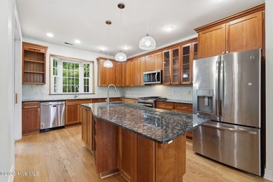 A prized find offering privacy, comfort, and a refined lifestyle - photo 10