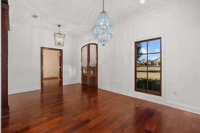 Welcome to this move-in ready, Acadian style home, featuring 5 - photo 5