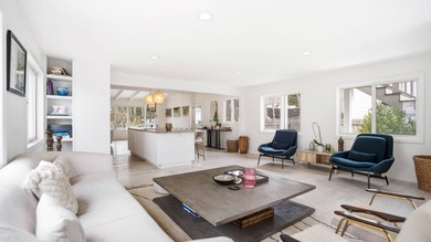Freshly updated and effortlessly stylish, this Sag Harbor - photo 3