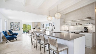 Freshly updated and effortlessly stylish, this Sag Harbor - photo 6