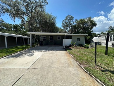 This well maintained and clean 2 bedroom 2 bath home is in - photo 1