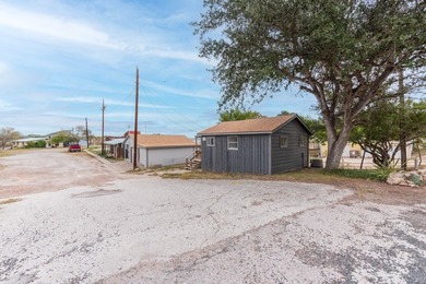 ENJOY PEACEFUL COUNTRY-STYLE LIVING IN THE PERNITAS POINT - photo 17
