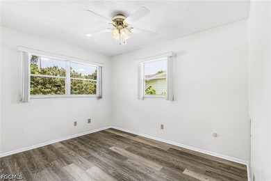 Amazing GULF ACCESS DUPLEX with a SOLAR heated POOL, each side - photo 21