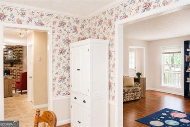 This home in need of a Freshen Up with Your own Touch and - photo 8