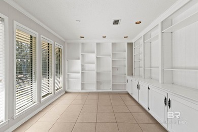 Welcome to 100 Dewitt Circle in the highly desirable Lake Forest - photo 30