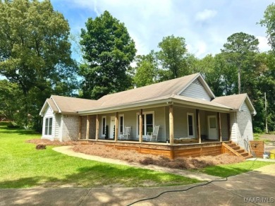 Lake Home For Sale in Deatsville, Alabama
