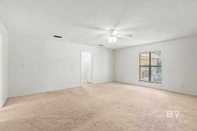 Welcome to 100 Dewitt Circle in the highly desirable Lake Forest - photo 36