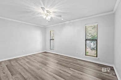 Welcome to 100 Dewitt Circle in the highly desirable Lake Forest - photo 50