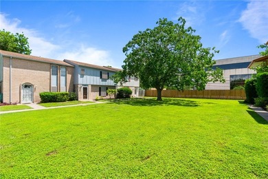 Move-in ready townhome offering comfort, convenience, and - photo 1
