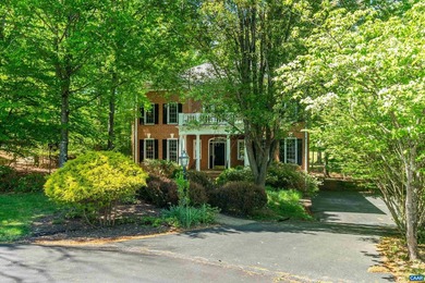 oBeautifully positioned home along the 8th fairway in Glenmore - photo 5