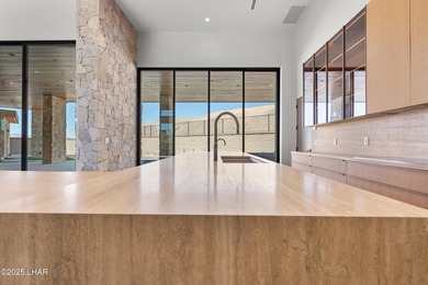 Introducing a one of a kind luxury home in Lake Havasu City - photo 14