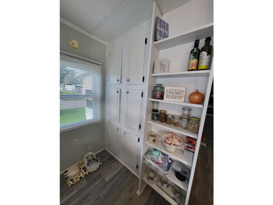 BEAUTIFULLY MAINTAINED MOVE IN READY HOME is a must see to - photo 14