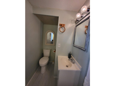 BEAUTIFULLY MAINTAINED MOVE IN READY HOME is a must see to - photo 16