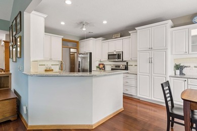 Welcome to an exceptional villa opportunity in the highly - photo 26