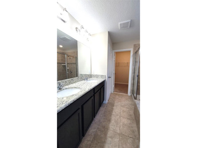 Winter Garden - Rare, immaculate end-unit townhome in highly - photo 28