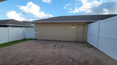 Winter Garden - Rare, immaculate end-unit townhome in highly - photo 35
