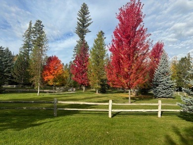 Welcome to this private and picturesque retreat nestled near the - photo 47