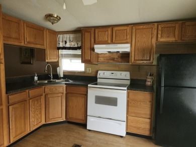 Lake Griffin Home For Sale in Fruitland Park Florida