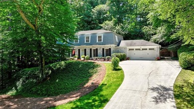 Timeless Dutch Colonial in Coveted Haynes Manor. Nestled on a - photo 5
