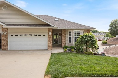 Lake Townhome/Townhouse Sale Pending in Osage Beach, Missouri