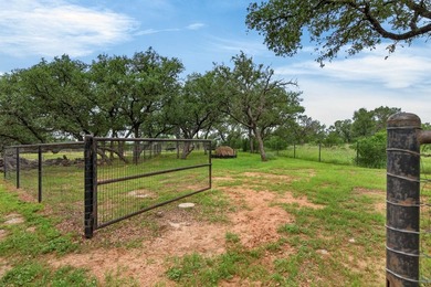 Experience the ultimate Texas Hill Country lifestyle at 3307 - photo 8