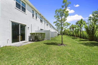 Built in 2023, this well maintained 3 bedroom, 2.5 bathroom - photo 27