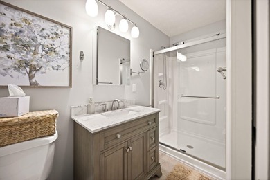 Impeccably furnished and decorated, this condo is a must see! - photo 29