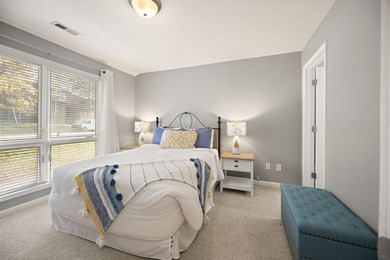 Impeccably furnished and decorated, this condo is a must see! - photo 33
