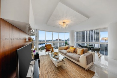 EXPERIENCE THE EPITOME OF OCEANFRONT LIVING WITH UNPARALLELED - photo 6