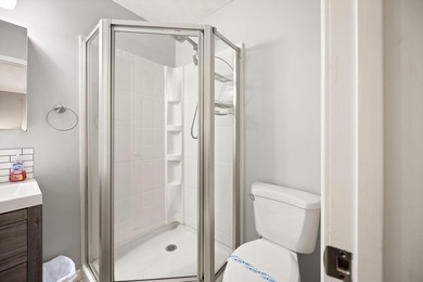 Impeccably furnished and decorated, this condo is a must see! - photo 37