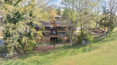 Impeccably furnished and decorated, this condo is a must see! - photo 47