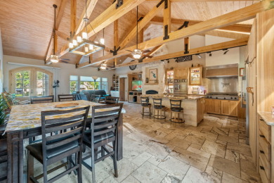 Stunning Lake Home in a Gate Community - photo 13
