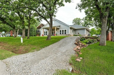Lake Home For Sale in Arcadia, Oklahoma