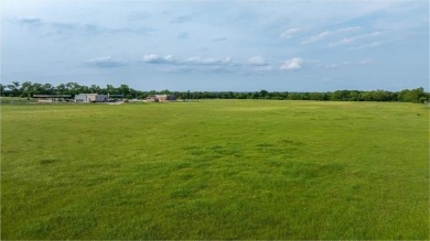 Prime Commercial Opportunity at Major Intersection. Gateway to - photo 12