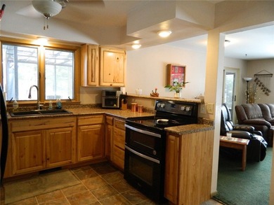 Lake Wissota/Chippewa Falls - This beautiful 3 bedroom, 2 bath - photo 15